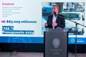 Superávit trucho en Rosario: Javkin esconde toma de deuda de 65.000 millones
