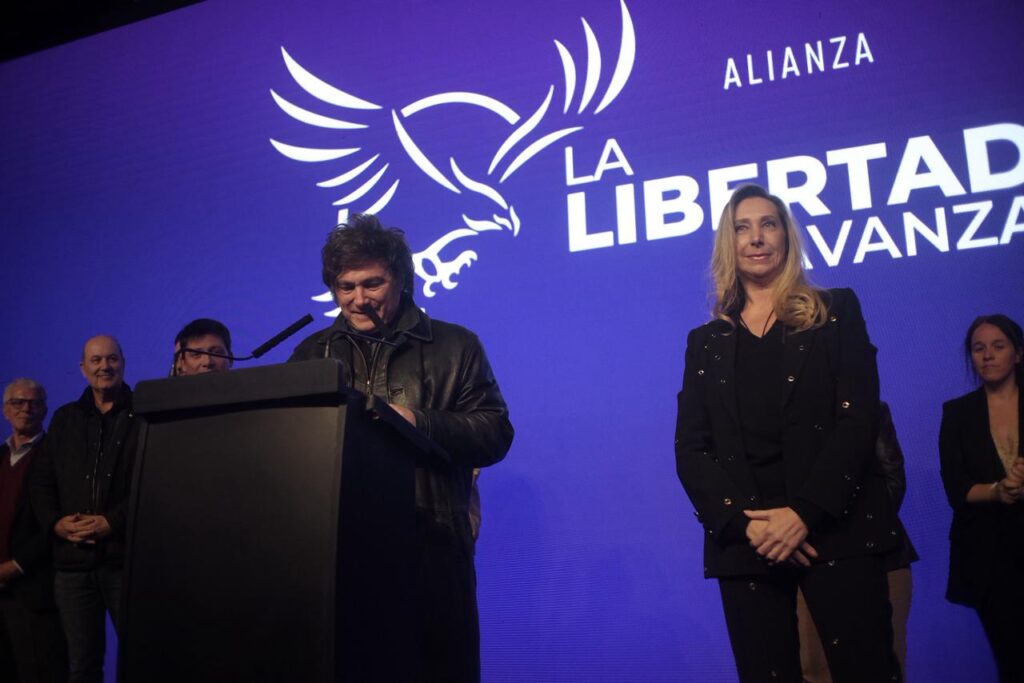 2026385-elecciones-en-buenos-aires-milei-y-su-noche-mas-oscura