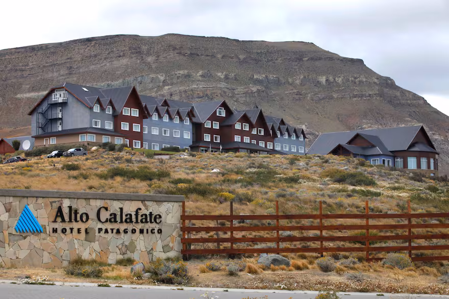 el-calafate-santa-cruz-archivo-vista-del-hotel-ET2NAH6PVNH2VMIXPFXICHPT64