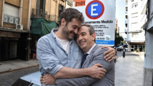 b598a948-7996-47d5-8008-bc1725a563e6