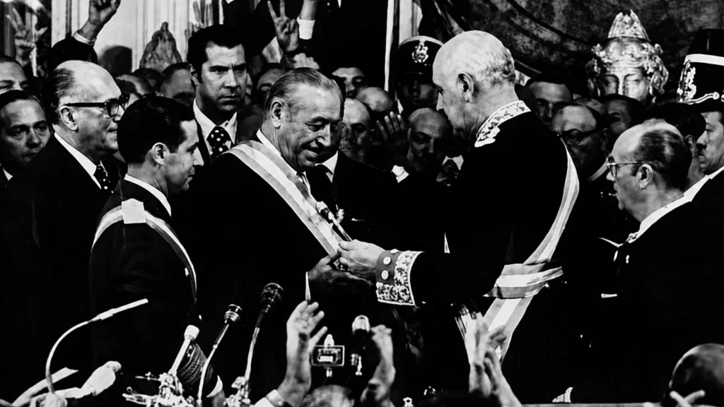 Campora baston presidencialñ