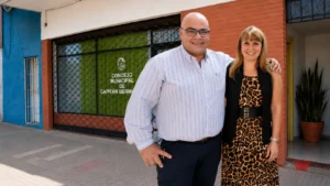 Habrían extorsionado a empleada del Concejo a entregar la mitad de su sueldo para un asesor de Sol Ventura