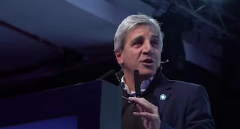 Caputo en el Latam Economic Forum: “la economía se va a llevar puesta a la política” en 2027