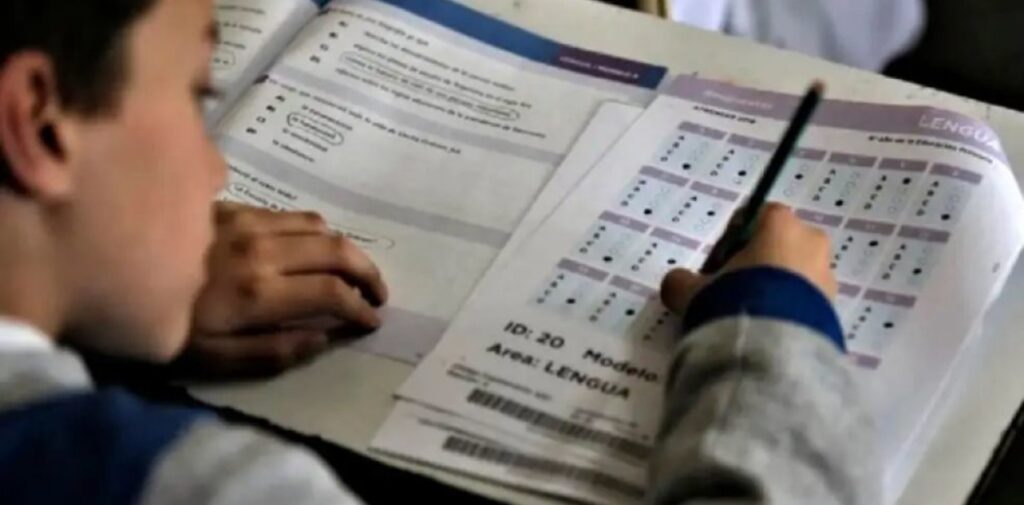 El Gobierno de Milei logró una fuerte mejora en Lengua y empieza a ordenar la educación argentina