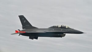 Pilotos habilitados Argentina F16
