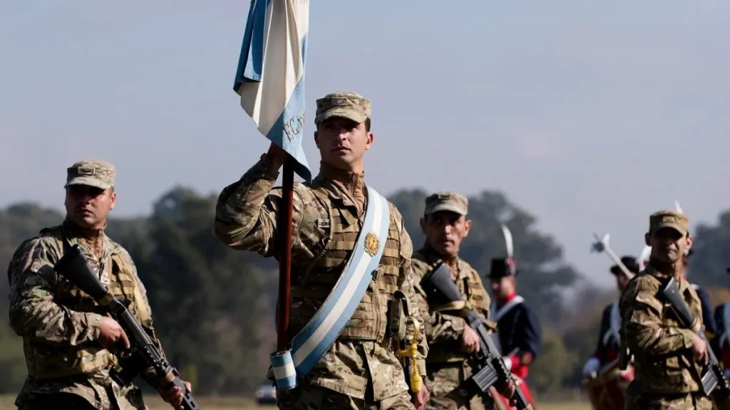 Milei profundiza el reequipamiento militar: las Fuerzas Armadas completaron la incorporación de seis helicópteros Bell