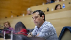 Escándalo en Córdoba: renunció “Cañito” Flores tras el caso de abuso de menores que involucra a su exasesor