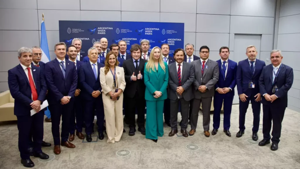 Milei abrió la Argentina Week en París con reuniones con la OCDE y empresas interesadas en invertir en el país