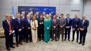 Milei abrió la Argentina Week en París con reuniones con la OCDE y empresas interesadas en invertir en el país