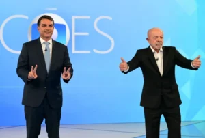 Flavio Bolsonaro y Lula