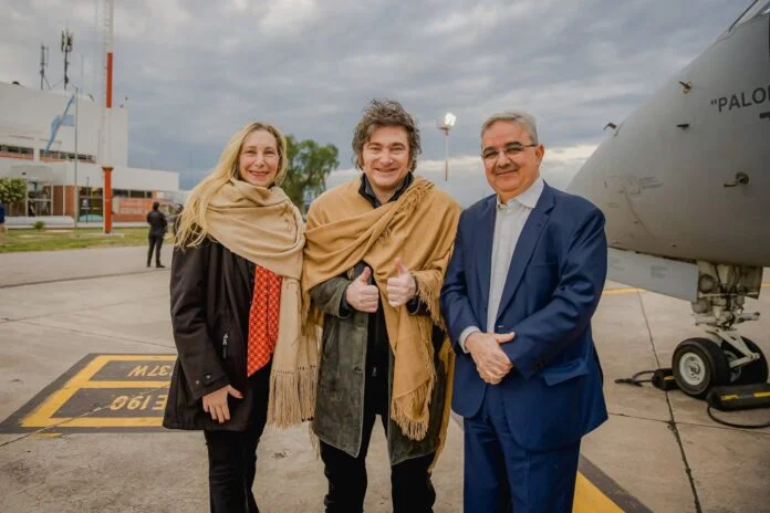 ba34fb77-6bcb-484a-8892-624e9102477a-696x464
